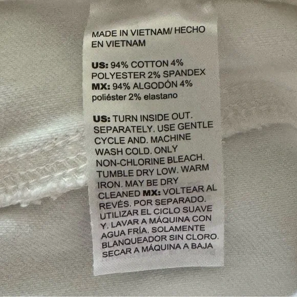 Chico’s Size 0.5 (US 6) Alabaster (White) High Rise Wide Leg Crop Jeans - Picture 8 of 8